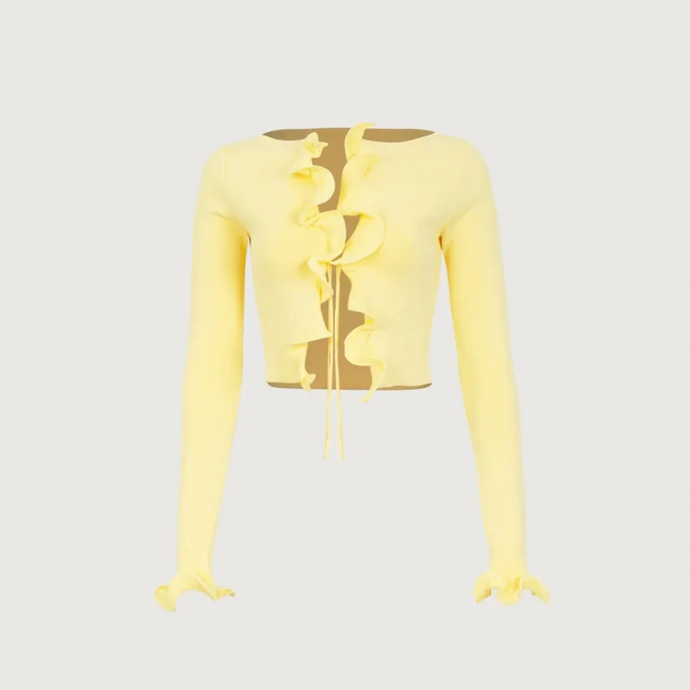 SOLD ‼️RUFFLE HEM TOP - Picture 3 of 3